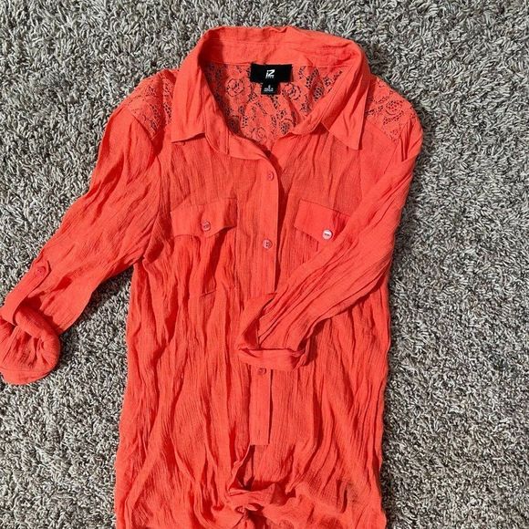 iZBYER Women's Pink Long Sleeve Collared Button-Down Top Size Small - Picture 3 of 8